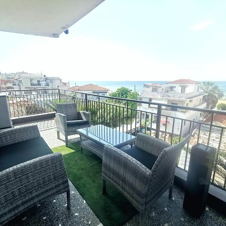 Pure Bliss Luxury Beachfront Apartment With Panoramic Sea Views, Electric Bbq, Gym Equipment And More Айя-Триас Экстерьер фото